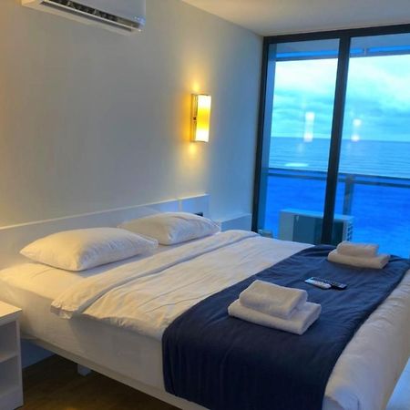 Orbi City Batumi Sea View Aparthotel Buitenkant foto